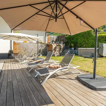 M62 Jolie Avec Jacuzzi Et Vue Sur *